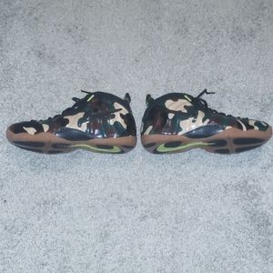 Nike foamposite camouflage